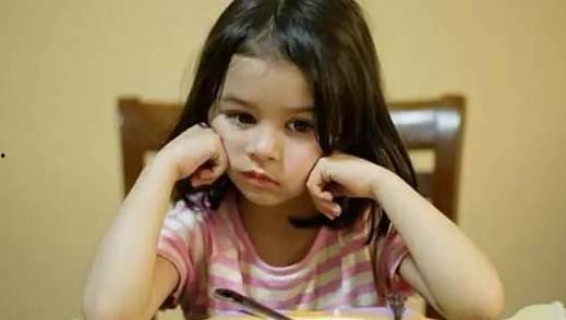 娱乐吃瓜酱宝宝视频,揭秘网红幕后生活