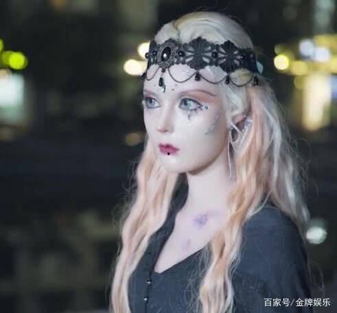 网红芭比整容前后,整容前后的惊人蜕变之旅